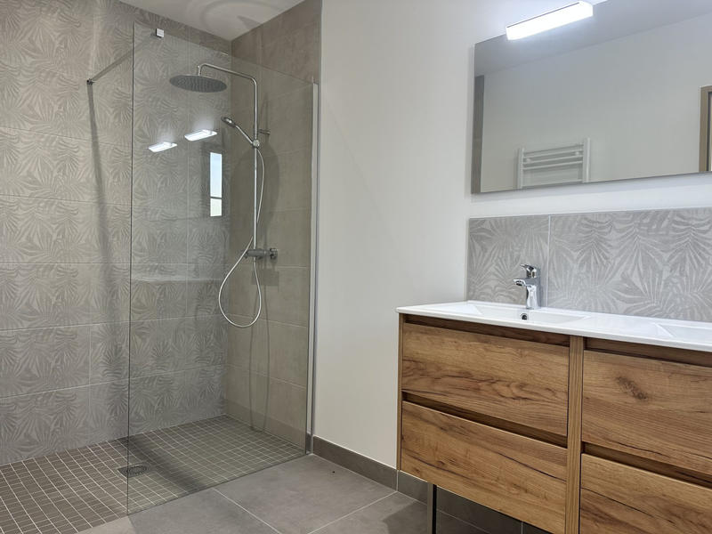 Maison - 158 m² - 7 pièces