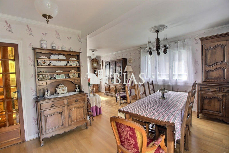 Maison - 127 m² - 5 pièces