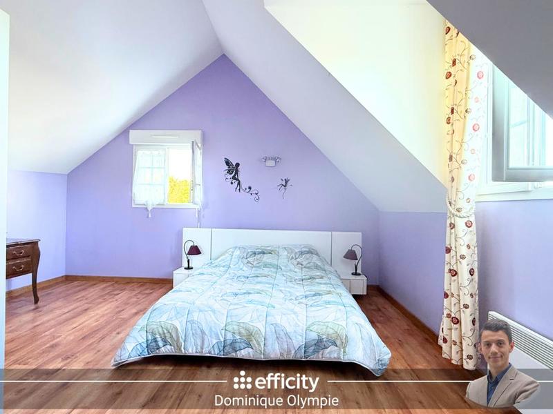 Maison - 340 m² - 16 pièces