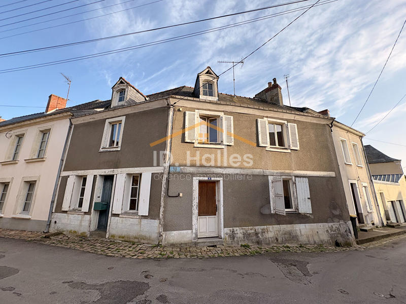 Maison - 90 m² - 5 pièces