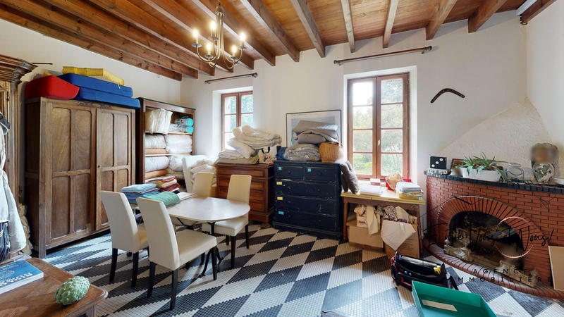 Maison ancienne - 320 m² - 14 pièces