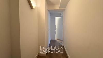 Studio - 33 m² - 1 pièce