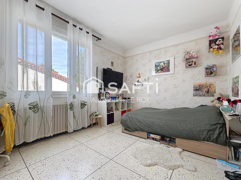 Maison - 96 m² - 5 pièces