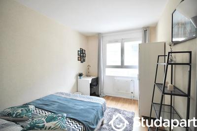 Chambre - 11 m² - 1 pièce