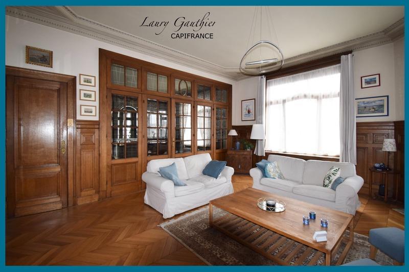 Maison bourgeoise - 435 m² - 15 pièces