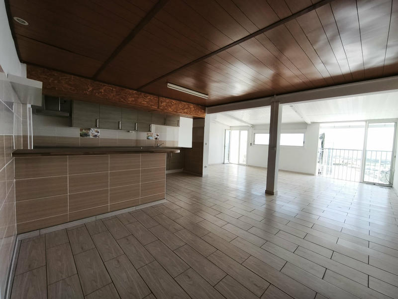 Appartement - 98 m² - 3 pièces