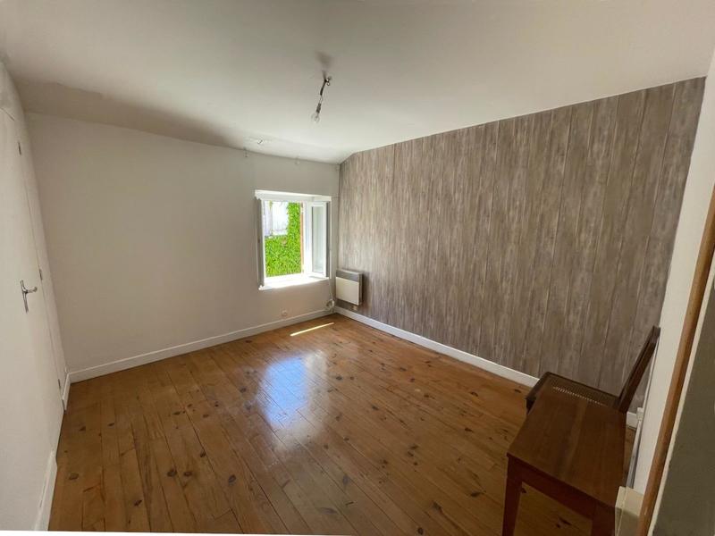 Maison - 140 m² - 8 pièces