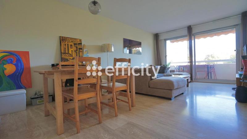 Appartement - 80 m² - 3 pièces