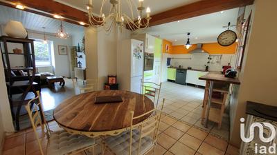 Maison de village - 117 m² - 6 pièces