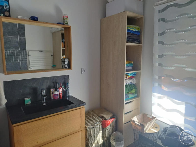 Maison - 85 m² - 5 pièces