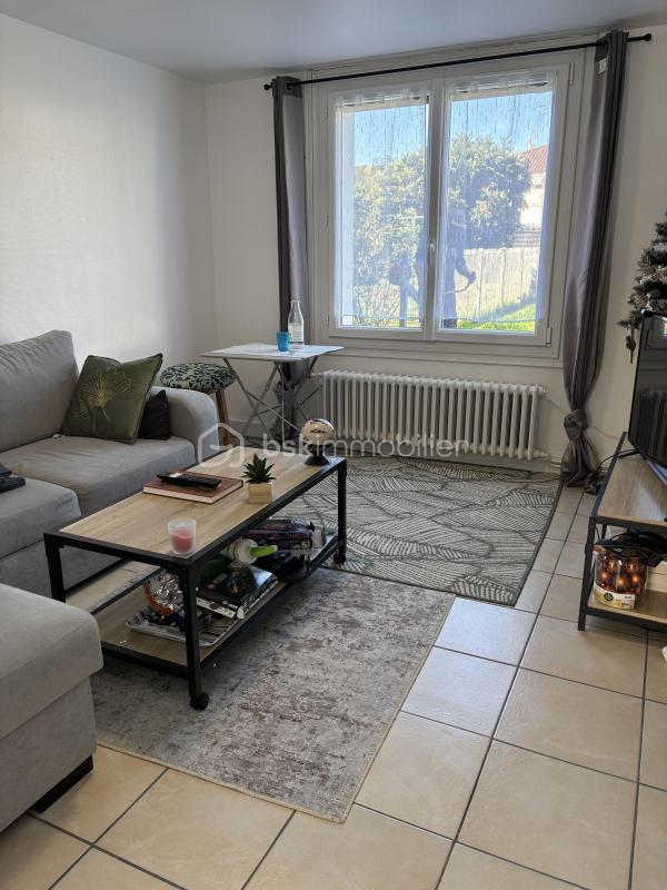 Maison traditionnelle - 135 m² - 4 pièces