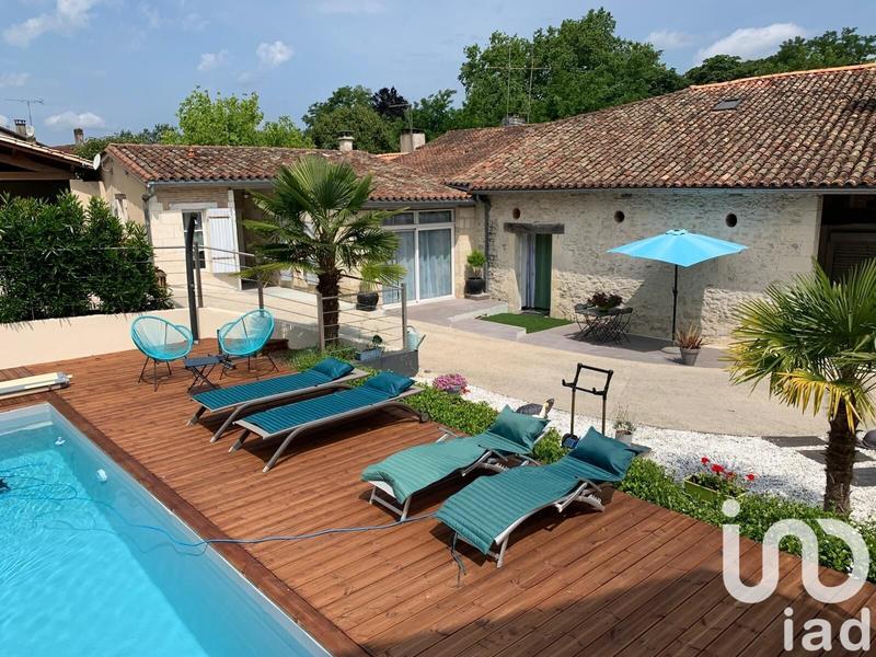 Maison - 344 m² - 16 pièces