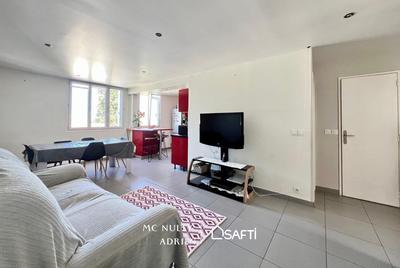 Appartement - 65 m² - 4 pièces