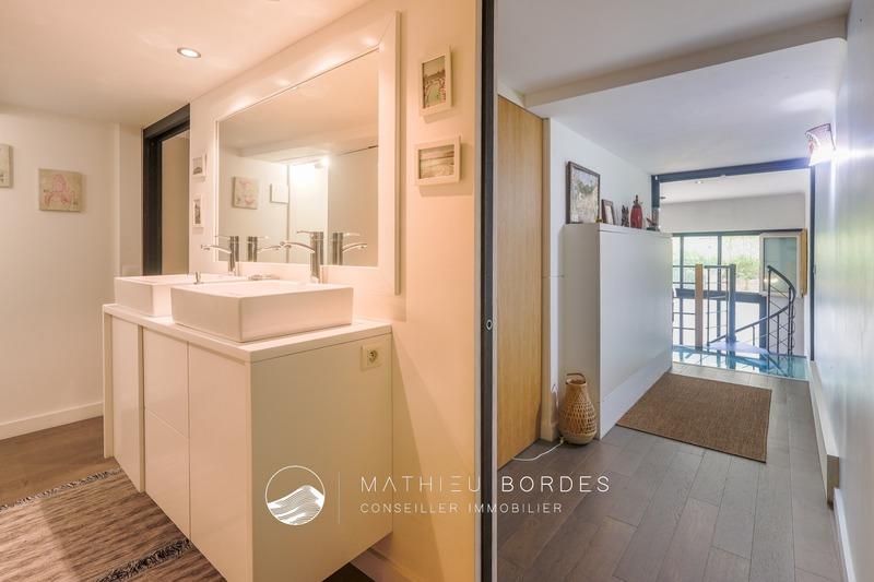 Appartement - 60 m² - 2 pièces