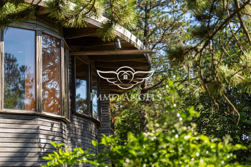 Maison contemporaine - 850 m² - 13 pièces