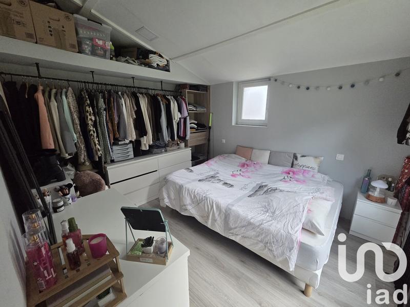 Maison - 270 m² - 10 pièces