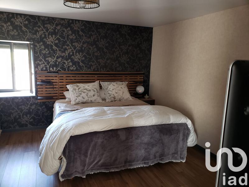 Maison - 338 m² - 10 pièces