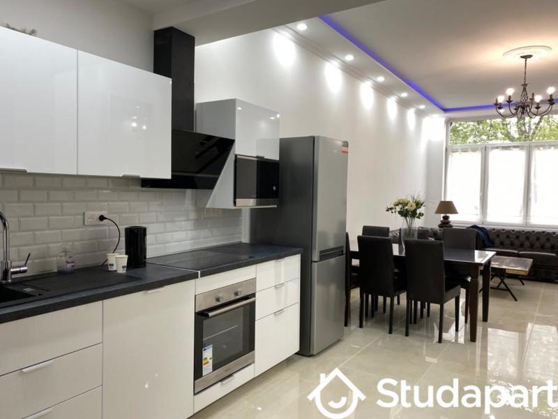 Chambre - 30 m² - 1 pièce