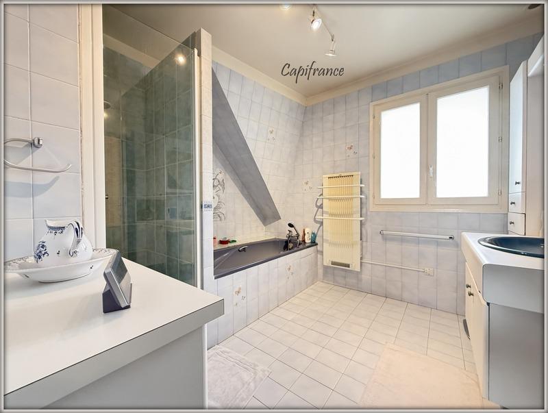 Maison - 139 m² - 6 pièces