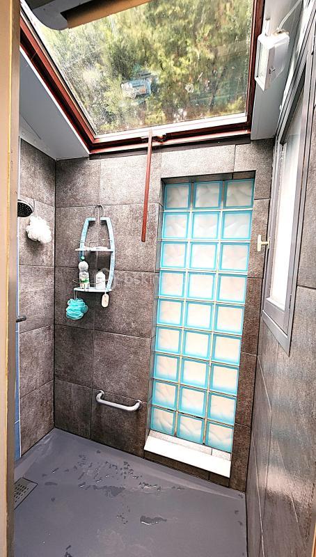 Propriété - 190 m² - 6 pièces