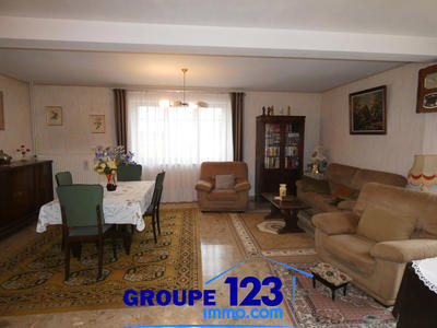 Maison - 180 m² - 5 pièces