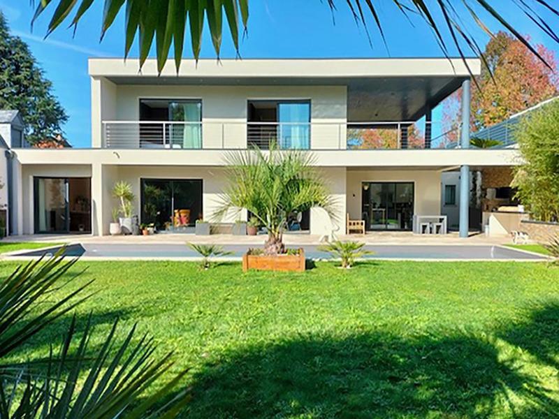 Villa - 189 m² - 7 pièces