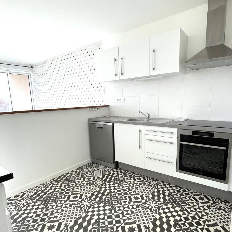 Appartement - 75 m² - 3 pièces