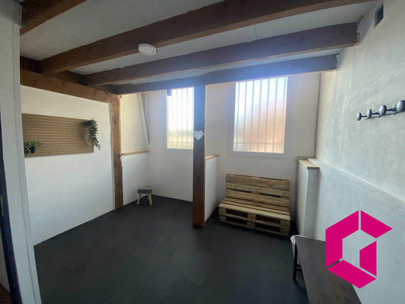 Local commercial - 330 m² - 5 pièces