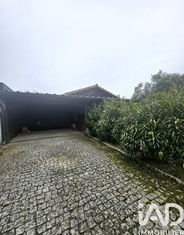 Maison - 168 m² - 6 pièces