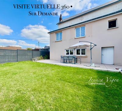 Maison - 96 m² - 5 pièces