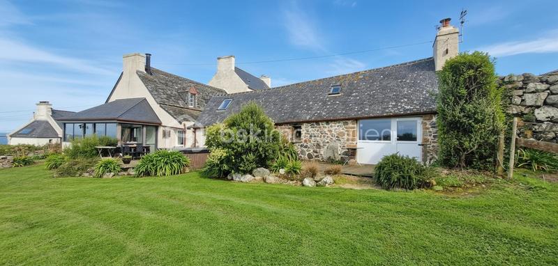 Propriété - 140 m² - 7 pièces