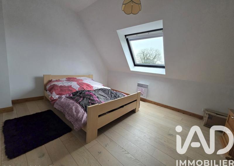 Maison - 95 m² - 5 pièces