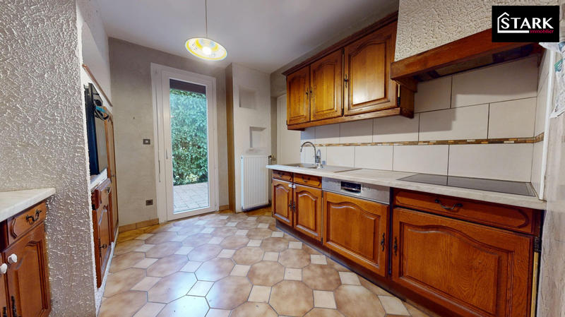 Maison - 109 m² - 6 pièces