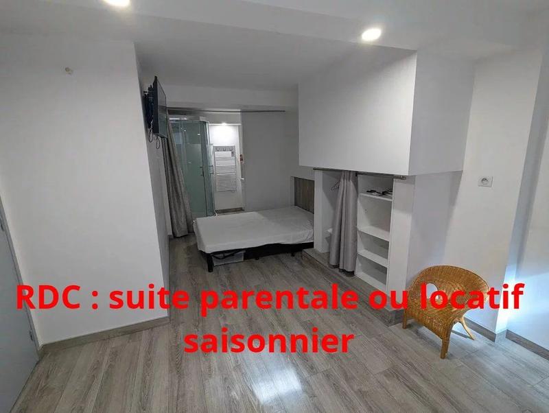 Maison - 152 m² - 7 pièces