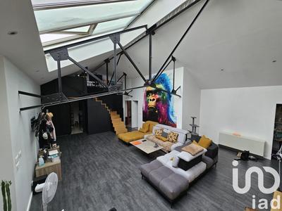 Loft - 131 m² - 5 pièces
