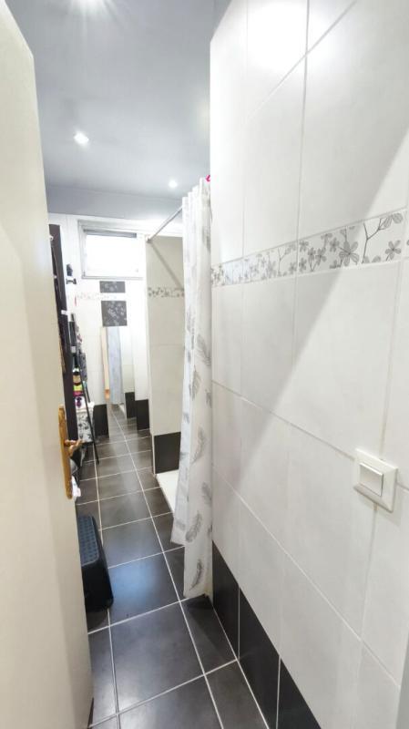 Maison - 93 m² - 5 pièces