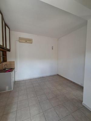 Local commercial - 84 m²