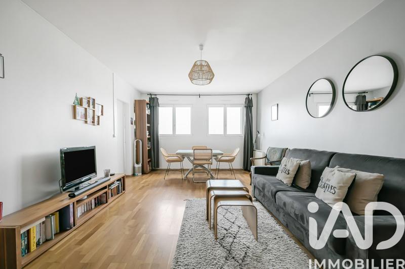 Appartement - 93 m² - 5 pièces