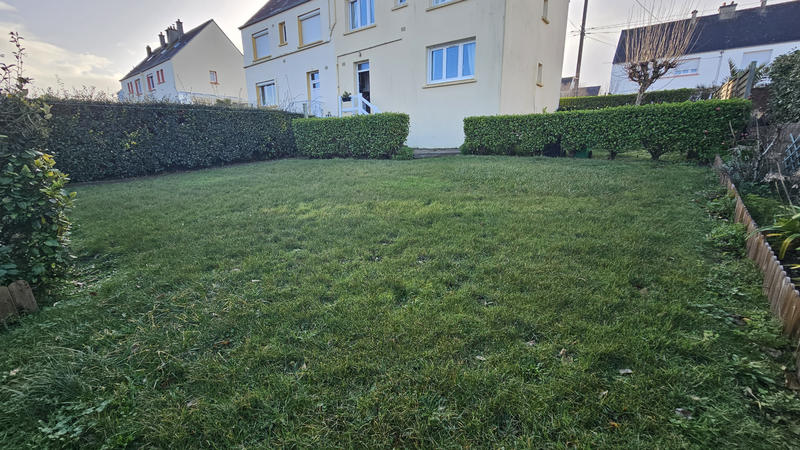 Maison - 105 m² - 6 pièces