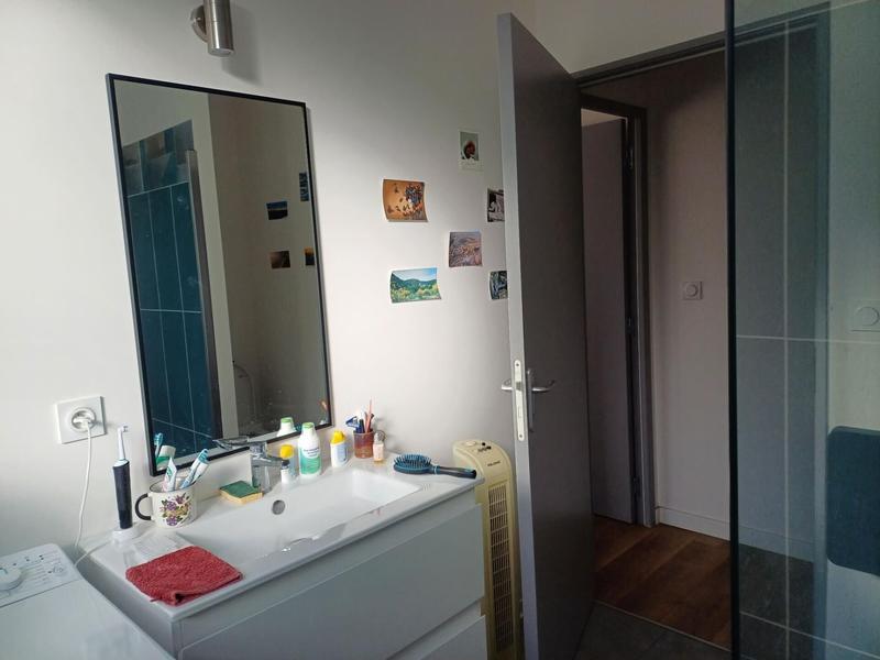 Maison - 168 m² - 9 pièces