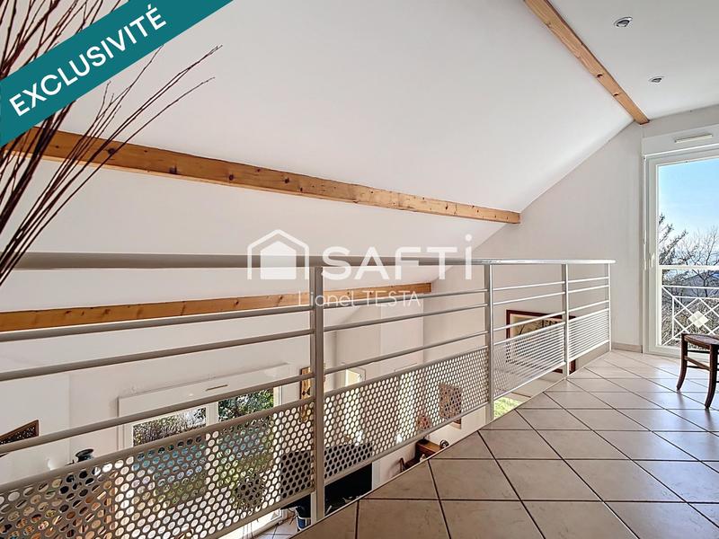 Maison - 181 m² - 6 pièces