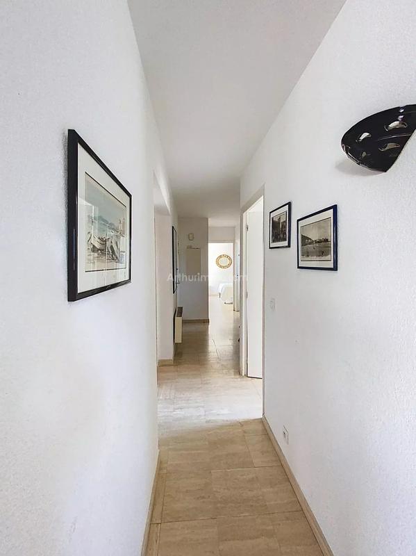 Appartement - 128 m² - 6 pièces