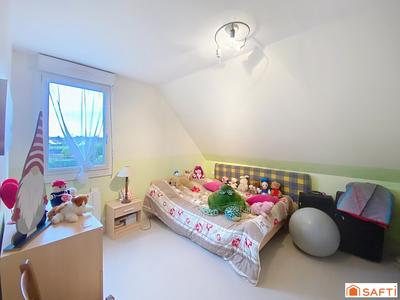 Maison - 93 m² - 6 pièces