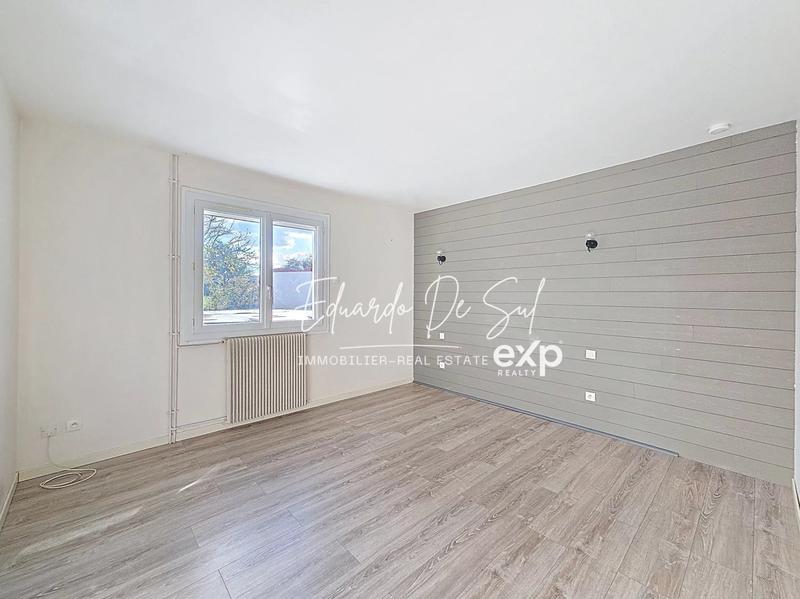 Maison - 161 m² - 6 pièces