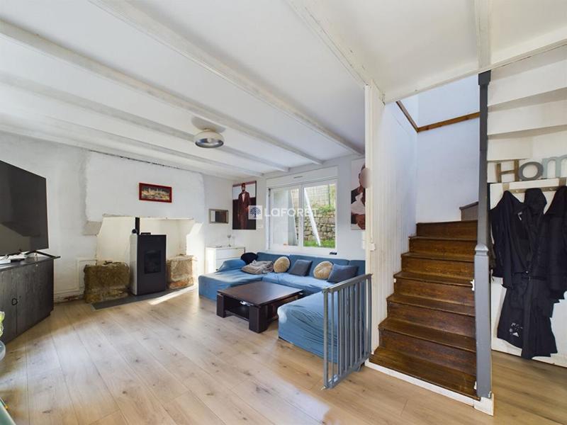 Maison en pierre - 98 m² - 4 pièces