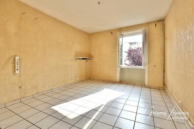 Maison - 143 m² - 8 pièces