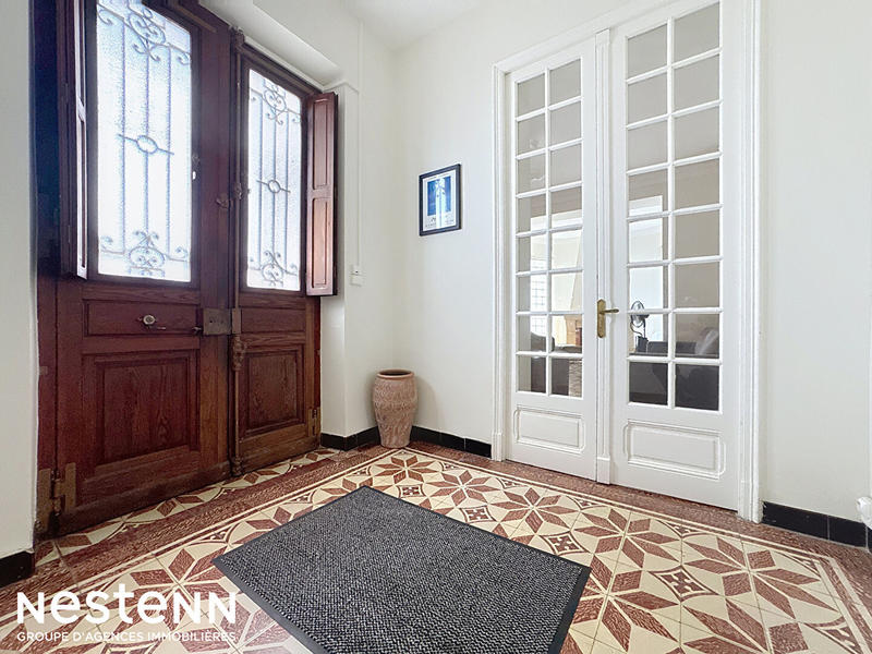 Maison - 184 m² - 7 pièces