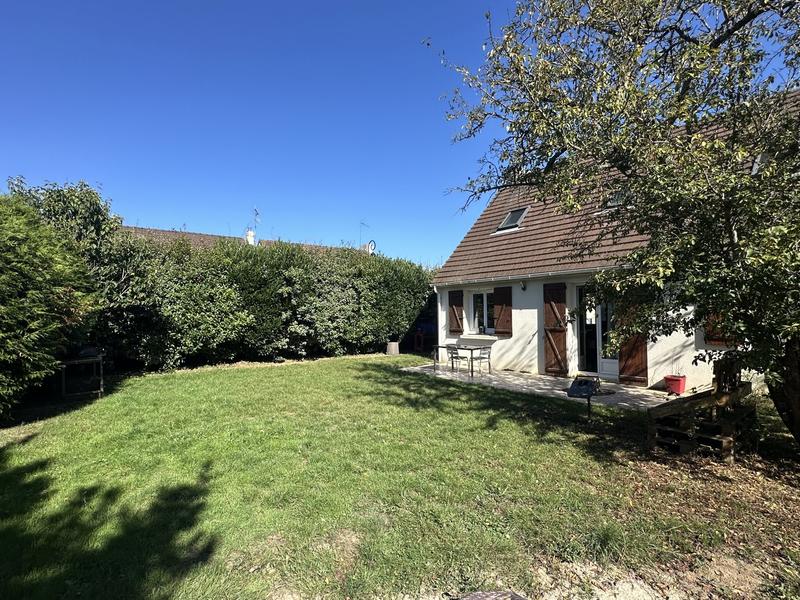 Maison - 121 m² - 5 pièces