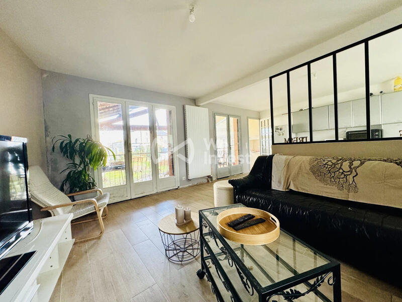 Maison - 102 m² - 6 pièces