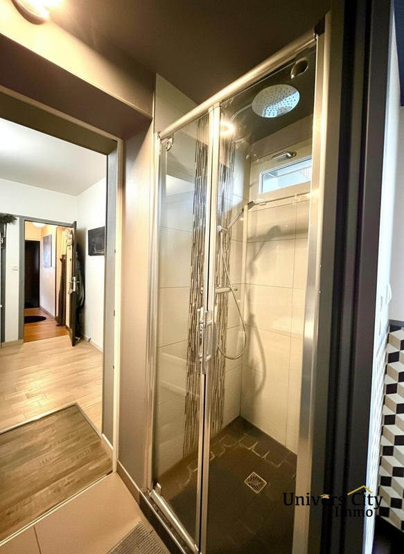 Maison - 149 m² - 7 pièces